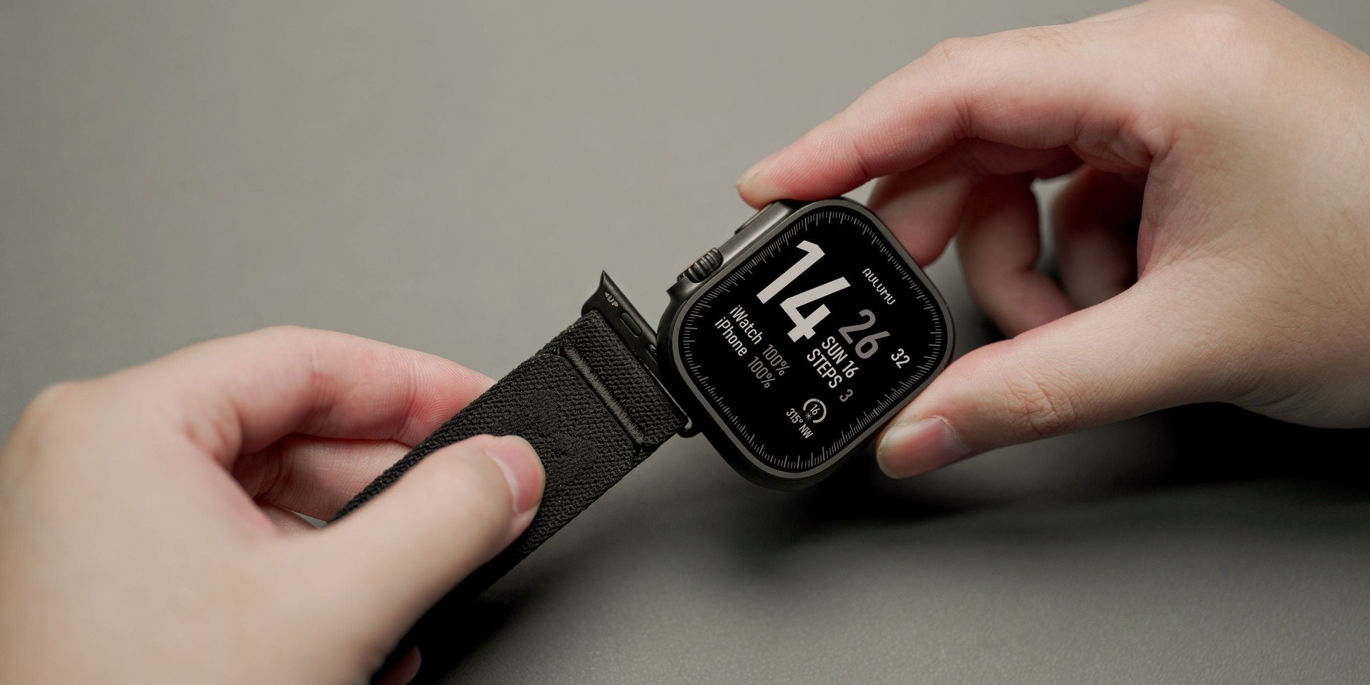 Apple Watchのバンドの交換方法:バンドの取り外しと取り付けをステップバイステップで解説