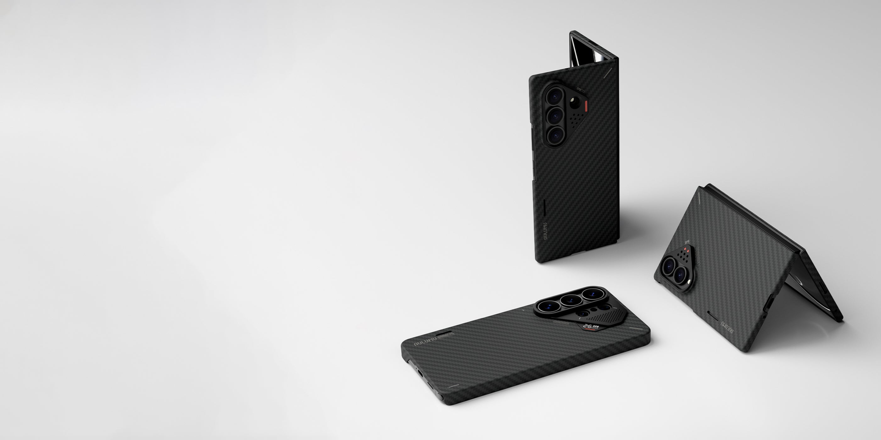 iPhone Fold vs Samsung Galaxy Z Fold 8：Apple初の折りたたみ式スマートフォンはどのように比較されるのか