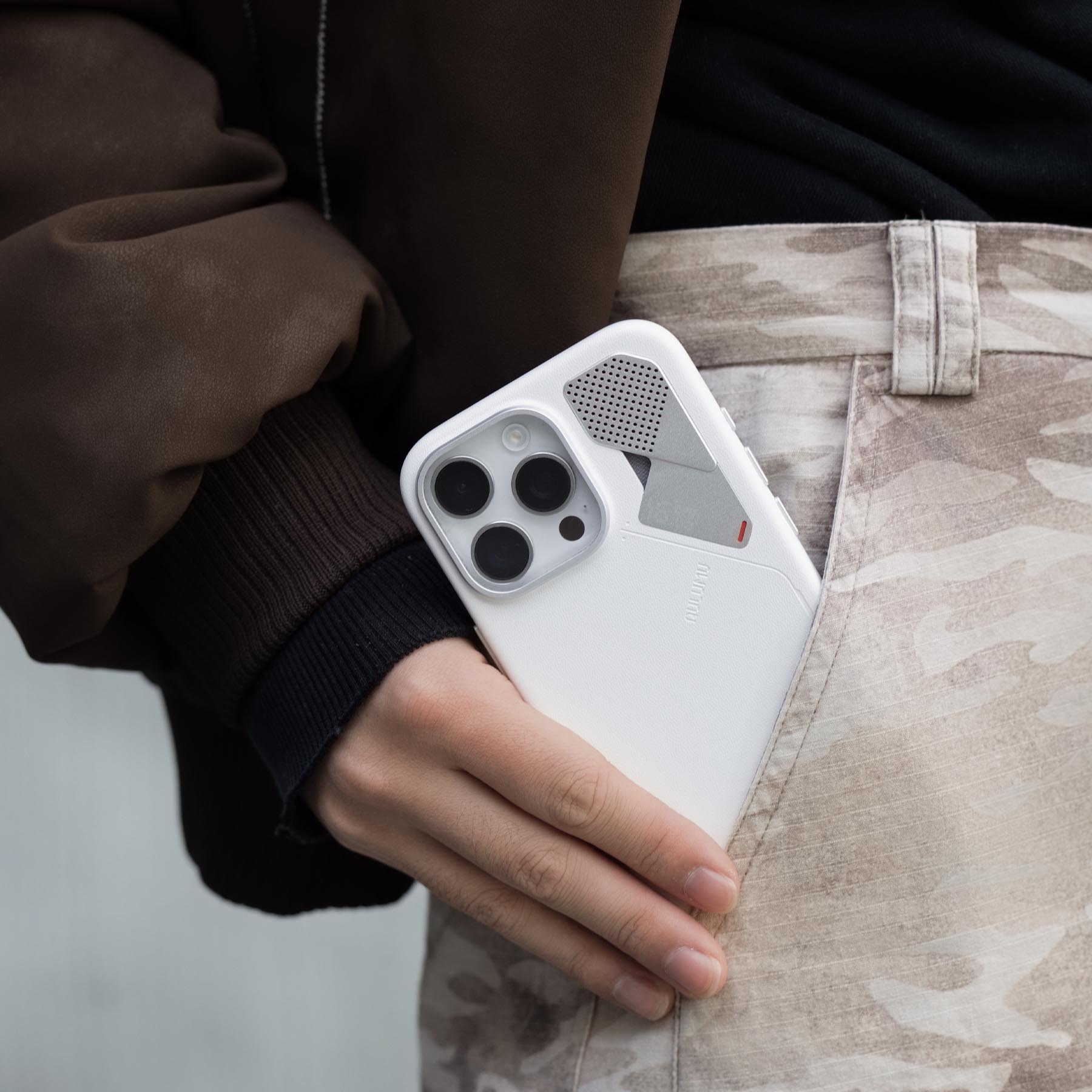 AULUMU A16 iPhone 16 Proシリーズ対応 スマホケース|レザー|散熱