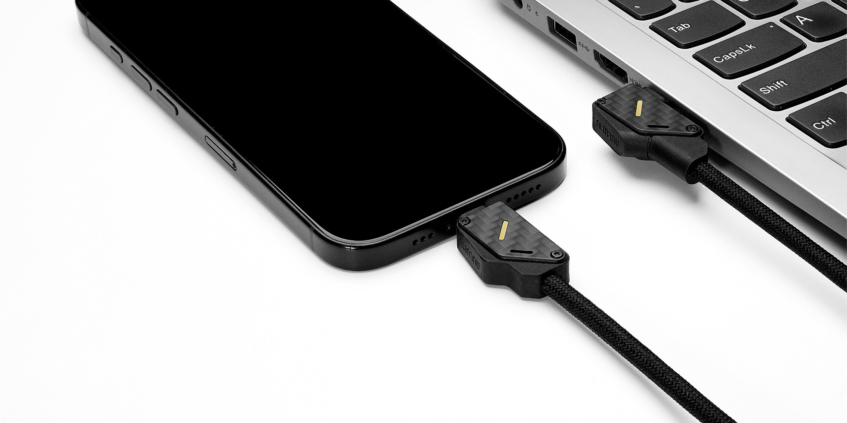 AULUMU M07 軽量・カーボン製240W 超高速充電 & データ転送ケーブル